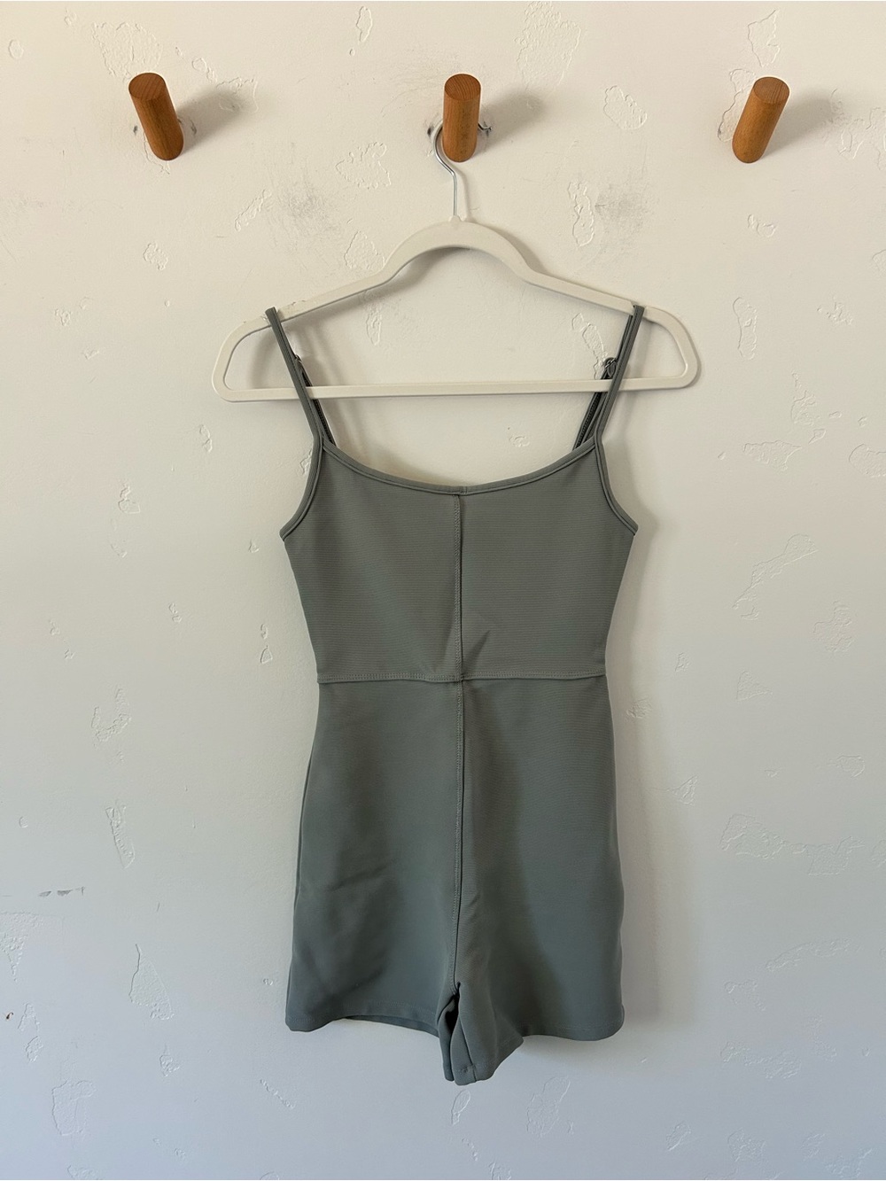 White Fox Boutique Romper Sz XS Ribbed Grey Shorts One Piece Summer